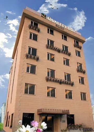 *** Hotel Quality Inn Bliss Gurgáon Indie